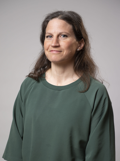 Porträttbild på inköpschef Josefine Hjelte.