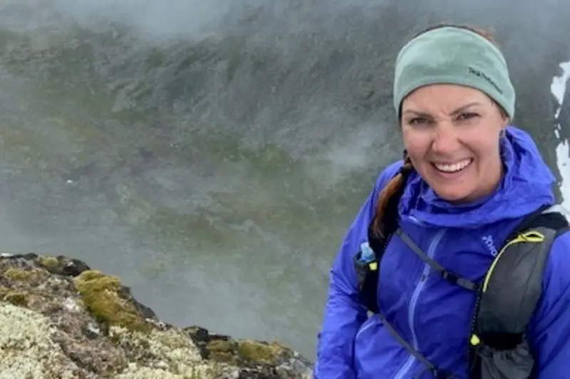 Porträttbild på Sara Edholm