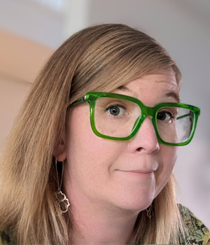 Porträttbild av en kvinna.