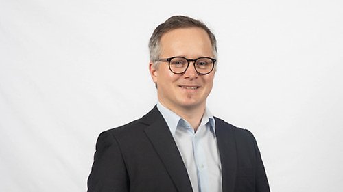 Porträttbild på Magnus Rönnerfjäll