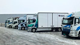 Lastbilar från förra årets roadshow. 