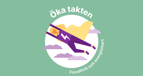 Konvolutbild för podden "Öka takten - fossilfritt & energismart". På bilden syns en illustrerad superhjälte med en blixt på bröstet som flyger bland molnen.